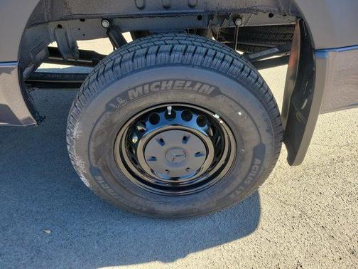 2025 Mercedes-Benz Sprinter 2500 144 WB HIGH ROOF