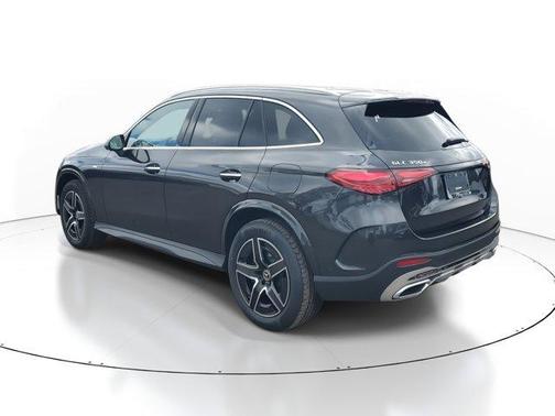 2025 Mercedes-Benz GLC 350e Base 4MATIC