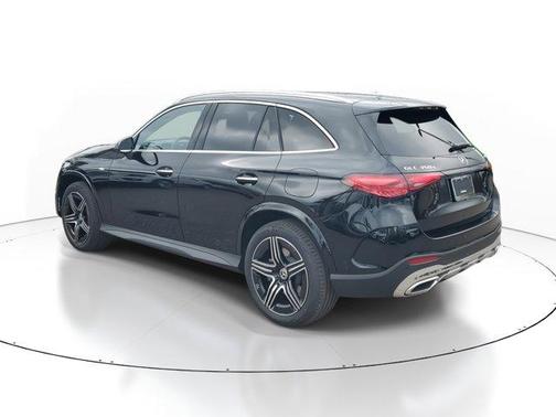 2025 Mercedes-Benz GLC 350e Base 4MATIC