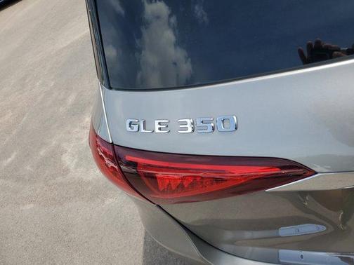 2022 Mercedes-Benz GLE 350 Base 4MATIC