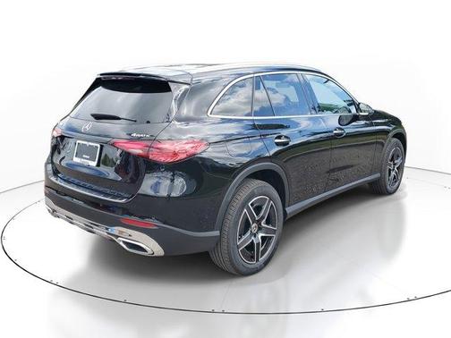 2026 Mercedes-Benz GLC 300 Base 4MATIC