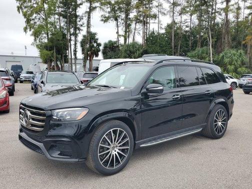 2026 Mercedes-Benz GLS 450 
