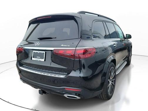 2026 Mercedes-Benz GLS 450 