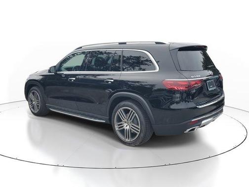2026 Mercedes-Benz GLS 450 