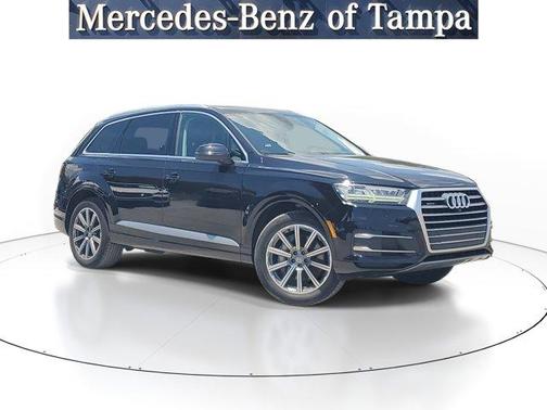 2019 Audi Q7 45 Premium Plus