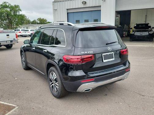 2026 Mercedes-Benz GLB 250 Base