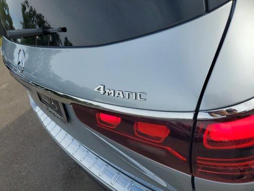 2025 Mercedes-Benz GLS 450 4MATIC