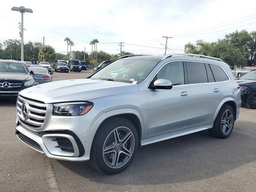 2025 Mercedes-Benz GLS 450 4MATIC