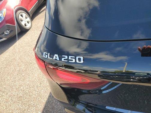 2025 Mercedes-Benz GLA 250 Base