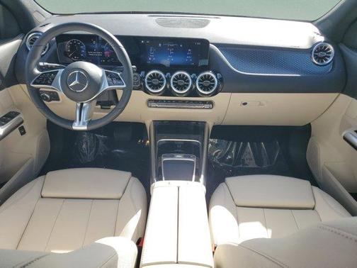 2025 Mercedes-Benz GLA 250 Base