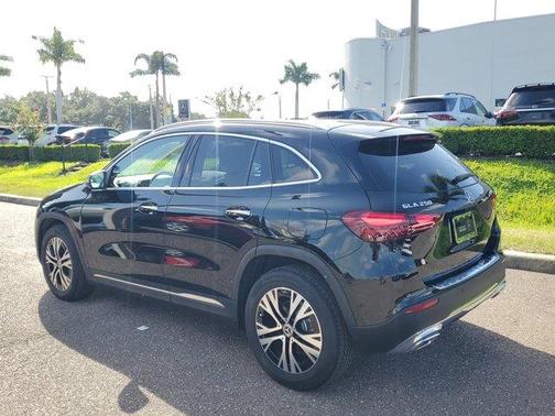 2025 Mercedes-Benz GLA 250 Base
