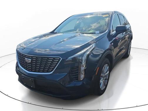 2021 Cadillac XT4 Luxury