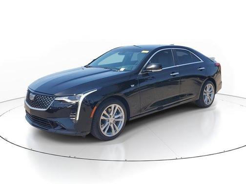 2023 Cadillac CT4 Luxury