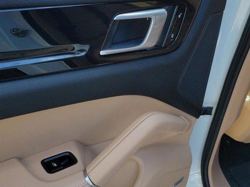 2019 Porsche Cayenne Base