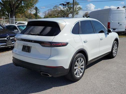 2019 Porsche Cayenne Base