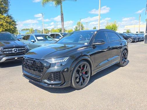 2024 Audi RS Q8 4.0T quattro