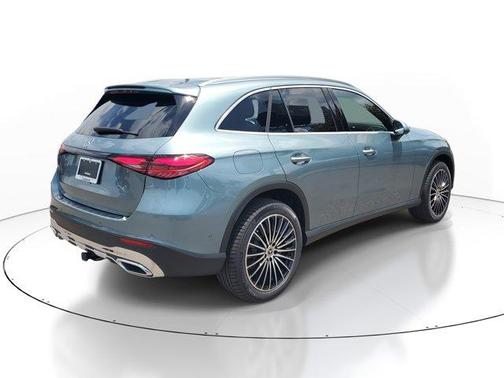 2025 Mercedes-Benz GLC 300 Base
