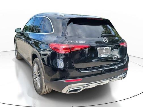2026 Mercedes-Benz GLC 300 Base