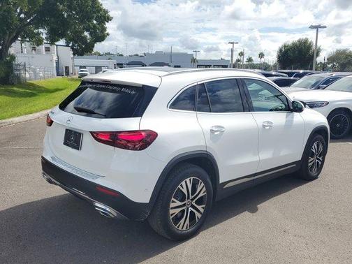 2025 Mercedes-Benz GLA 250 Base