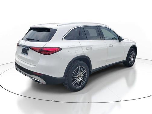 2026 Mercedes-Benz GLC 300 Base