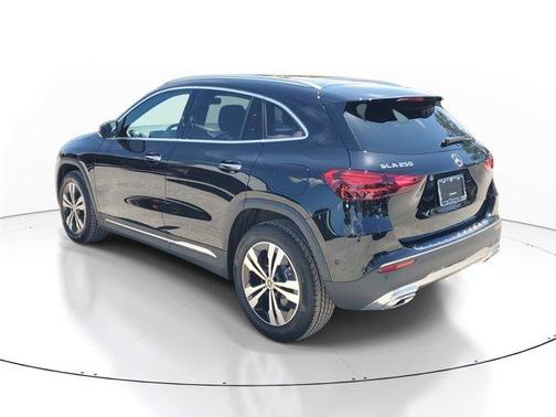 2025 Mercedes-Benz GLA 250 Base