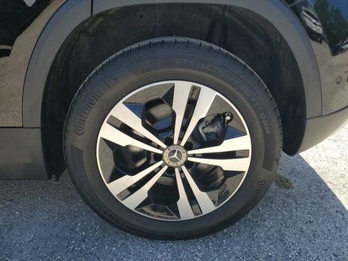 2025 Mercedes-Benz GLA 250 Base