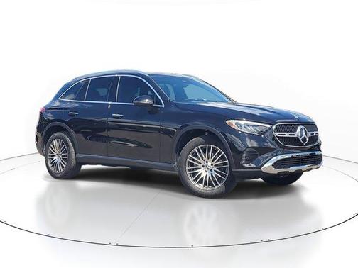 2026 Mercedes-Benz GLC 300 Base
