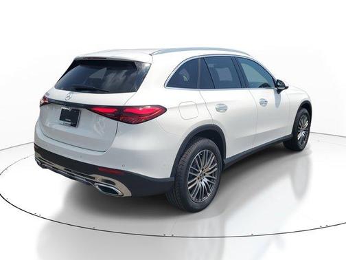 2025 Mercedes-Benz GLC 300 Base
