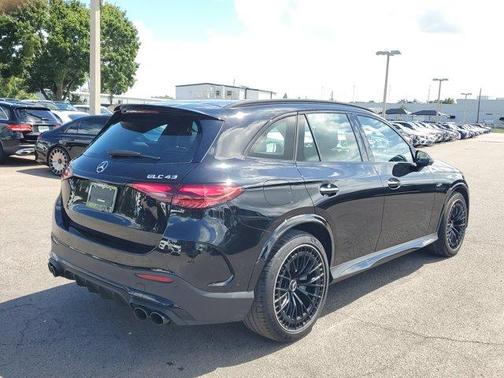 2025 Mercedes-Benz AMG GLC 43 Base 4MATIC