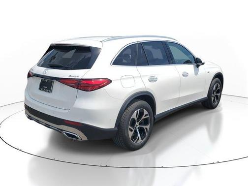 2025 Mercedes-Benz GLC 350e Base 4MATIC