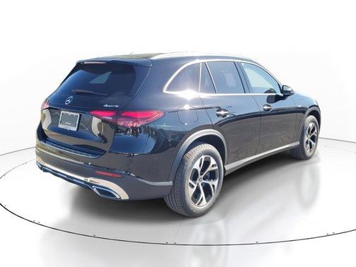 2025 Mercedes-Benz GLC 350e Base 4MATIC