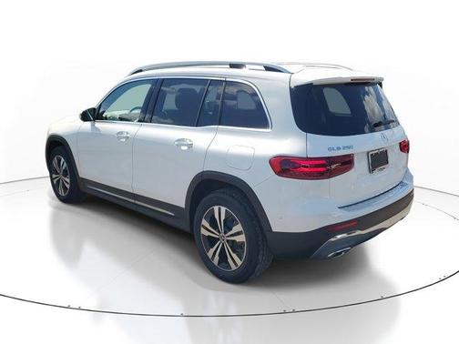 2025 Mercedes-Benz GLB 250 Base