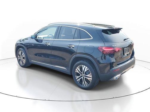 2025 Mercedes-Benz GLA 250 Base