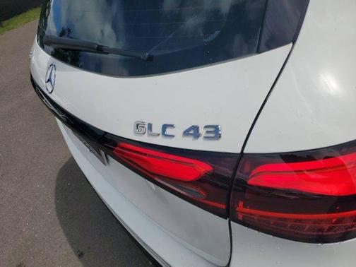 2025 Mercedes-Benz AMG GLC 43 Base 4MATIC