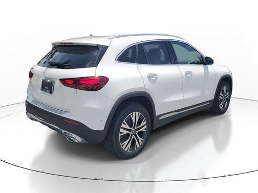 2025 Mercedes-Benz GLA 250 Base