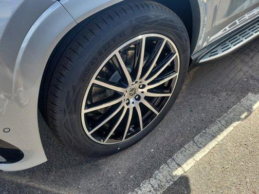 2026 Mercedes-Benz GLS 450