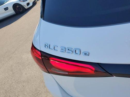 2025 Mercedes-Benz GLC 350e Base 4MATIC