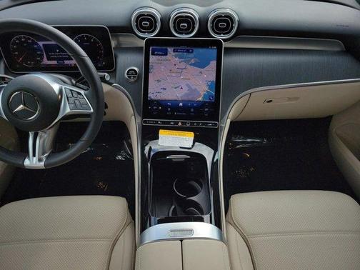 2026 Mercedes-Benz GLC 300 Base