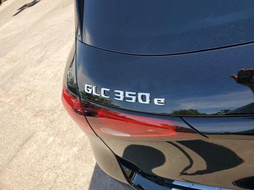 2025 Mercedes-Benz GLC 350e Base 4MATIC
