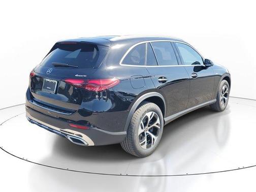 2025 Mercedes-Benz GLC 350e Base 4MATIC