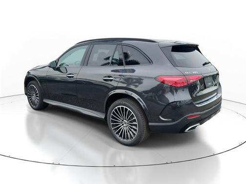 2025 Mercedes-Benz GLC 300 Base