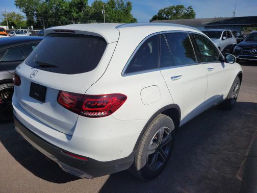 Polar White 2021 Mercedes-Benz GLC 300
