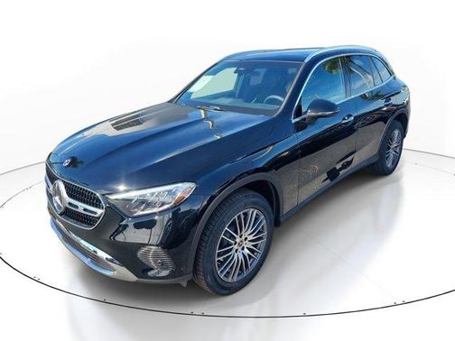 2026 Mercedes-Benz GLC 300 Base