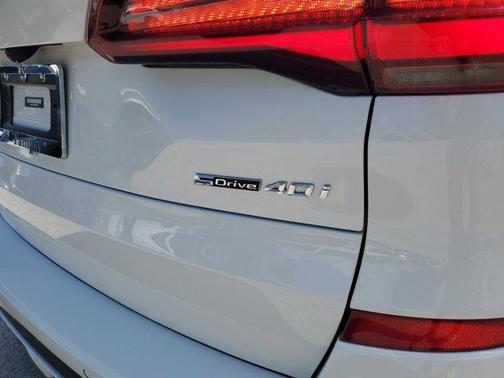 2022 BMW X5 sDrive40i