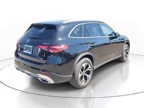 2025 Mercedes-Benz GLC 350e Base 4MATIC