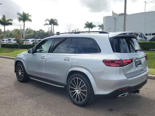 2025 Mercedes-Benz GLS 450 4MATIC