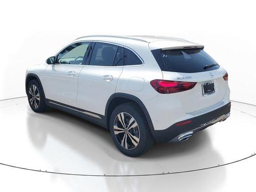 2025 Mercedes-Benz GLA 250 Base