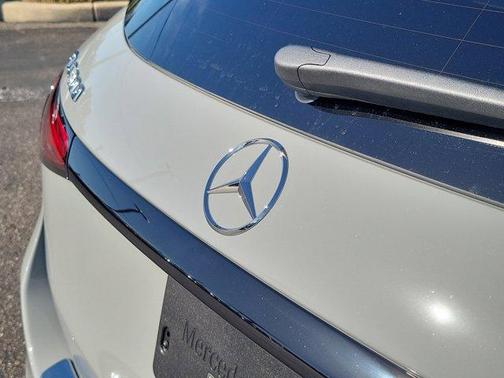 2026 Mercedes-Benz GLC 300 Base