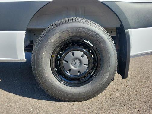 2026 Mercedes-Benz Sprinter 2500 Standard Roof