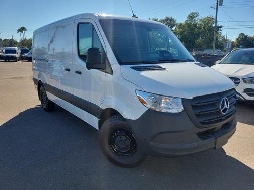 2026 Mercedes-Benz Sprinter 2500 Standard Roof